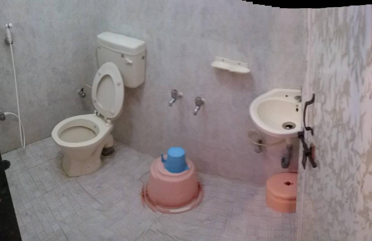 Yuvraj Lodge Osmanabad 외부 사진